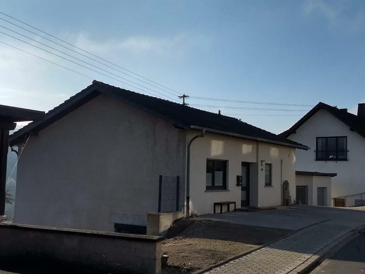 Ferienhaus Fraeulein Frenz Bollendorf Exterior photo